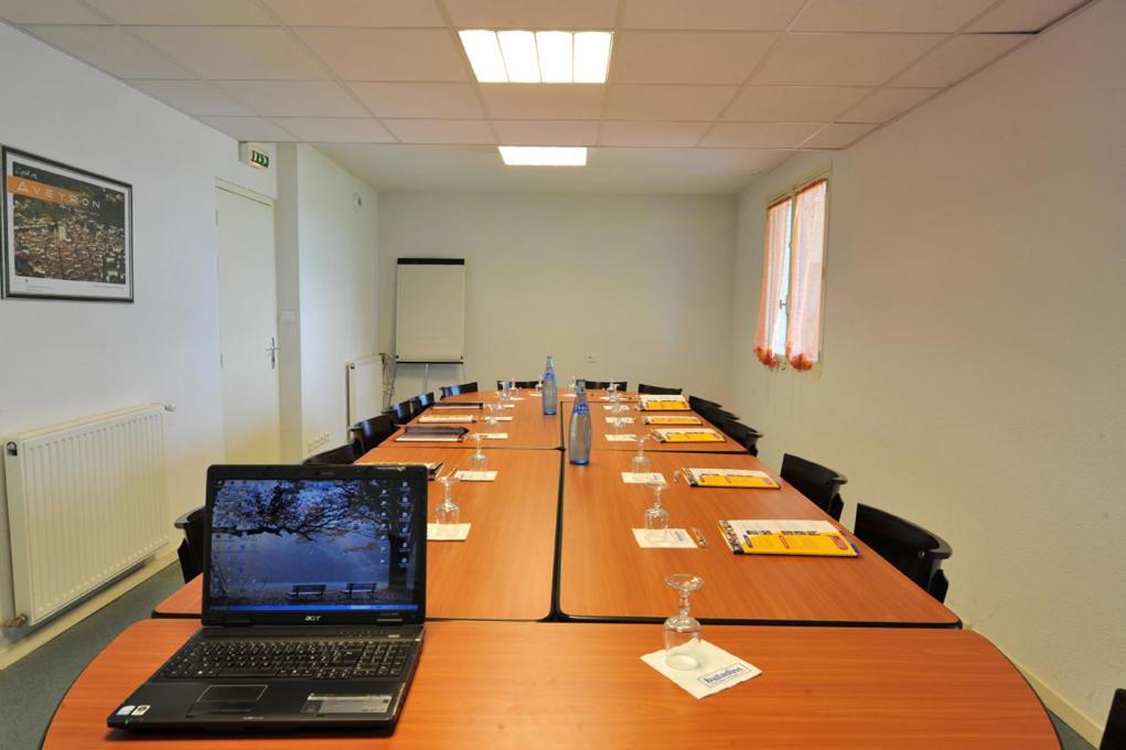 The Originals Access, Hotel Millau Sud L'Hospitalet-du-Larzac Exterior photo